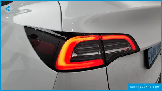 TESLA MODEL Y RWD