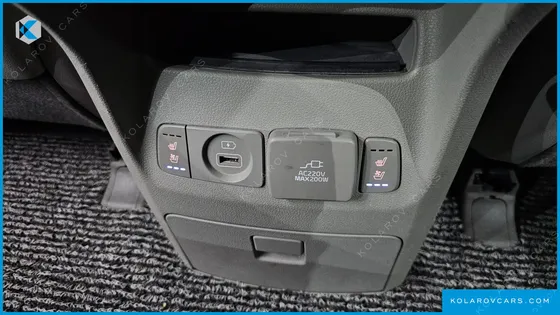 KIA CARNIVAL 9-SEATER NOBLESSE SPECIAL