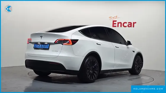 TESLA MODEL Y LONG RANGE AWD