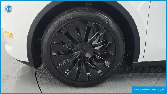 TESLA MODEL Y LONG RANGE AWD