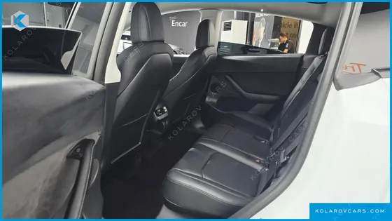 TESLA MODEL Y LONG RANGE AWD