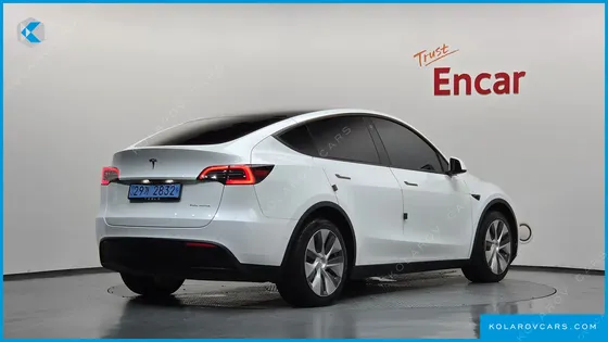 TESLA MODEL Y LONG RANGE AWD