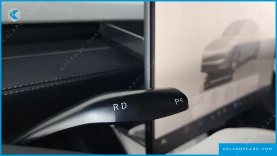 TESLA MODEL Y LONG RANGE LAUNCH EDITION AWD