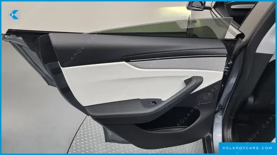 TESLA MODEL Y LONG RANGE LAUNCH EDITION AWD