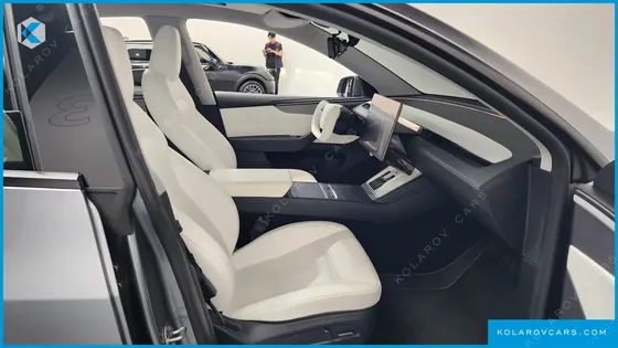 TESLA MODEL Y LONG RANGE LAUNCH EDITION AWD