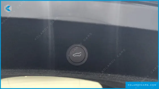 TESLA MODEL Y LONG RANGE LAUNCH EDITION AWD