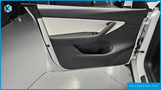 TESLA MODEL Y PERFORMANCE AWD