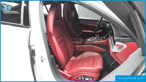 PORSCHE PANAMERA 4.0 TURBO