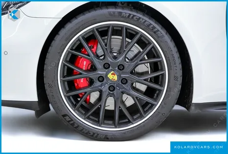 PORSCHE PANAMERA 4.0 GTS