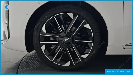 KIA K8 SIGNATURE