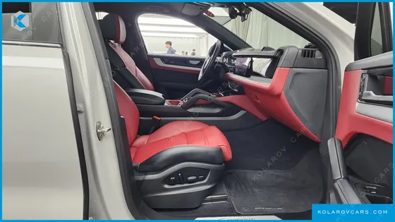 PORSCHE CAYENNE 3.0 COUPE