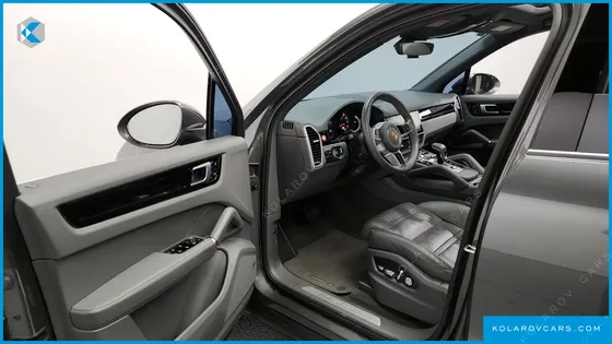 PORSCHE CAYENNE 3.0