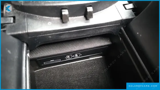 MERCEDES C-CLASS C200