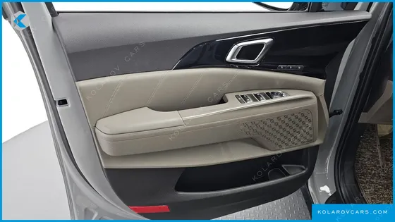 KIA CARNIVAL HEV 9SEATER GRAVITY