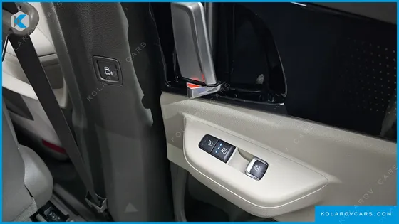 KIA CARNIVAL HEV 7SEATER GRAVITY