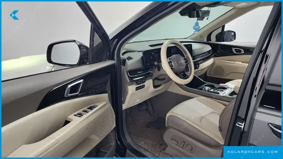 KIA CARNIVAL 7-SEATER SIGNATURE