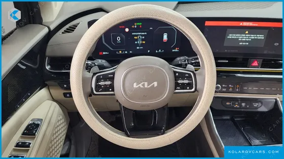 KIA CARNIVAL 7-SEATER SIGNATURE