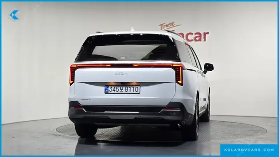 KIA CARNIVAL GASOLINE 9-SEATER SIGNATURE