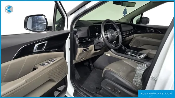 KIA CARNIVAL GASOLINE 9-SEATER SIGNATURE