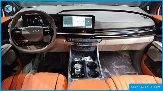 KIA CARNIVAL HEV 9-SEATER HI-LIMOUSINE (SPECIAL VEHICLE)