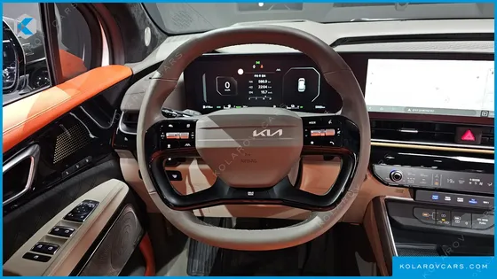 KIA CARNIVAL HEV 9-SEATER HI-LIMOUSINE (SPECIAL VEHICLE)