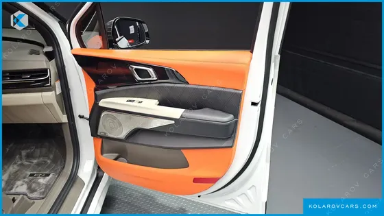 KIA CARNIVAL HEV 9-SEATER HI-LIMOUSINE (SPECIAL VEHICLE)