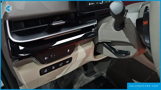 KIA CARNIVAL HEV 9-SEATER HI-LIMOUSINE (SPECIAL VEHICLE)
