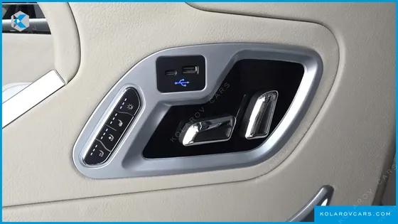 KIA CARNIVAL HEV 9-SEATER HI-LIMOUSINE (SPECIAL VEHICLE)