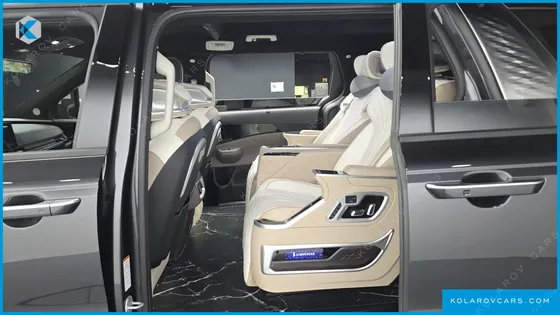 KIA CARNIVAL HEV 9-SEATER HI-LIMOUSINE (SPECIAL VEHICLE)