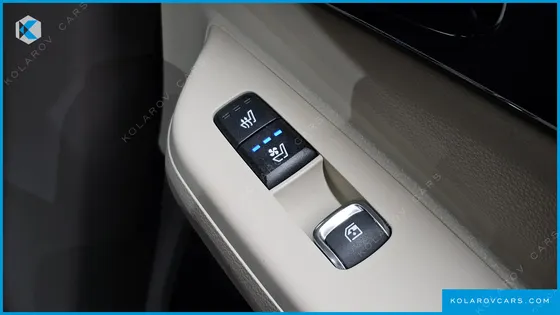 KIA CARNIVAL HEV 7SEATER GRAVITY