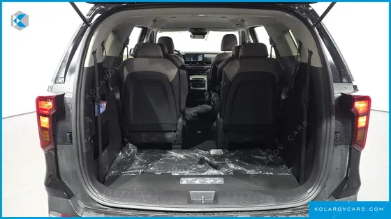 KIA CARNIVAL HEV 9 SEATER PRESTIGE