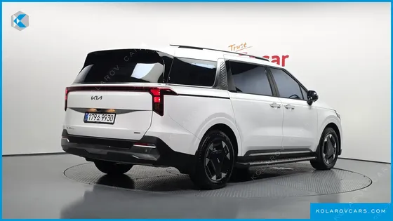 KIA CARNIVAL HEV 9SEATER SIGNATURE