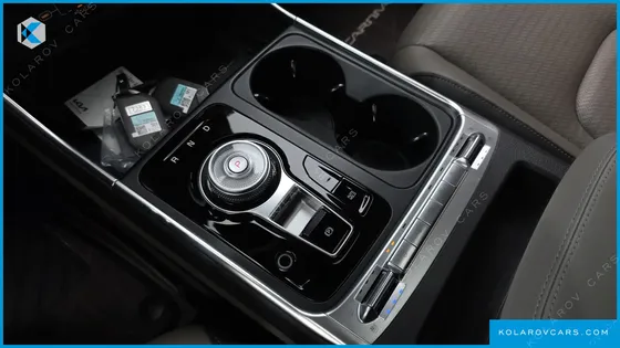 KIA CARNIVAL 7-SEATER GRAVITY