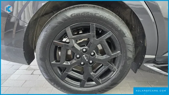 KIA CARNIVAL 9-SEATER GRAVITY