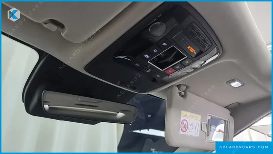 KIA CARNIVAL 9-SEATER GRAVITY