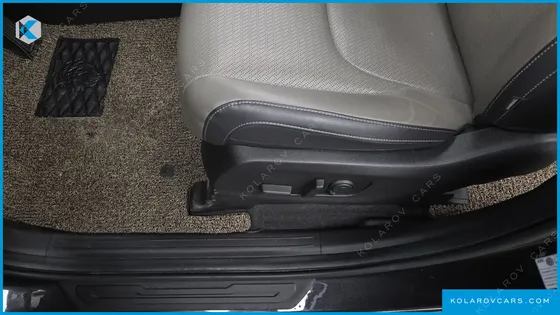 KIA CARNIVAL 9-SEATER GRAVITY