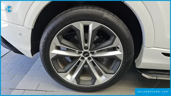 AUDI Q8 55 TFSI QUATTRO PREMIUM