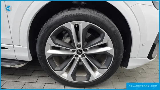 AUDI Q8 55 TFSI QUATTRO PREMIUM