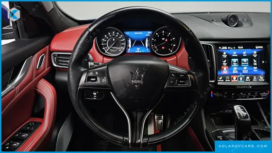 MASERATI LEVANTE 3.8 GTS AWD