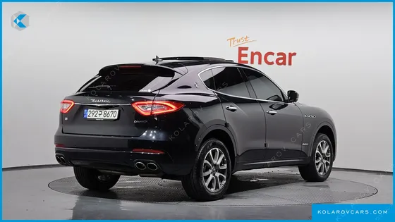 MASERATI LEVANTE 3.0 AWD GRANLUSSO