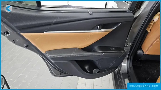 TOYOTA CAMRY 2.5 XLE PREMIUM HYBRID