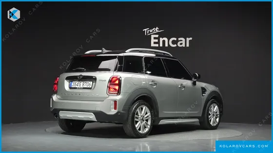 MINI COUNTRYMAN CLASSIC PLUS LAUNCH PACK