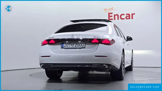 MERCEDES E-CLASS E300 4MATIC EXCLUSIVE