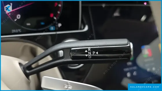 MERCEDES E-CLASS E300 4MATIC EXCLUSIVE