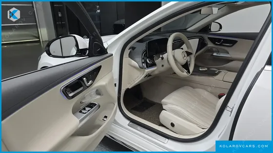 MERCEDES E-CLASS E300 4MATIC EXCLUSIVE