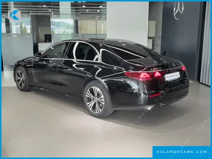 MERCEDES E-CLASS E200 AVANTGARDE