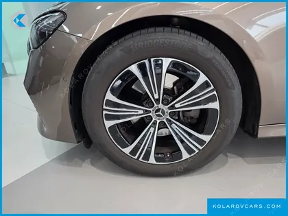 MERCEDES E-CLASS E200 AVANTGARDE