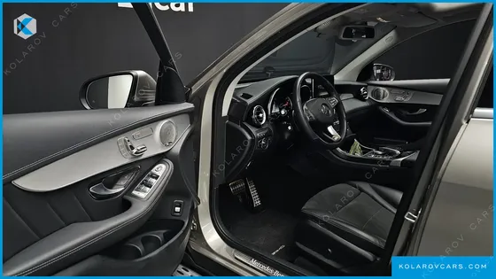 MERCEDES GLC-CLASS GLC300 4MATIC AMG LINE