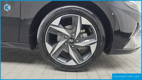 HYUNDAI ELANTRA (AVANTE) 1.6