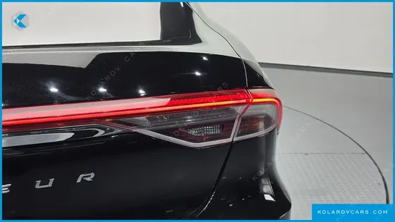 HYUNDAI GRANDEUR LE BLANC
